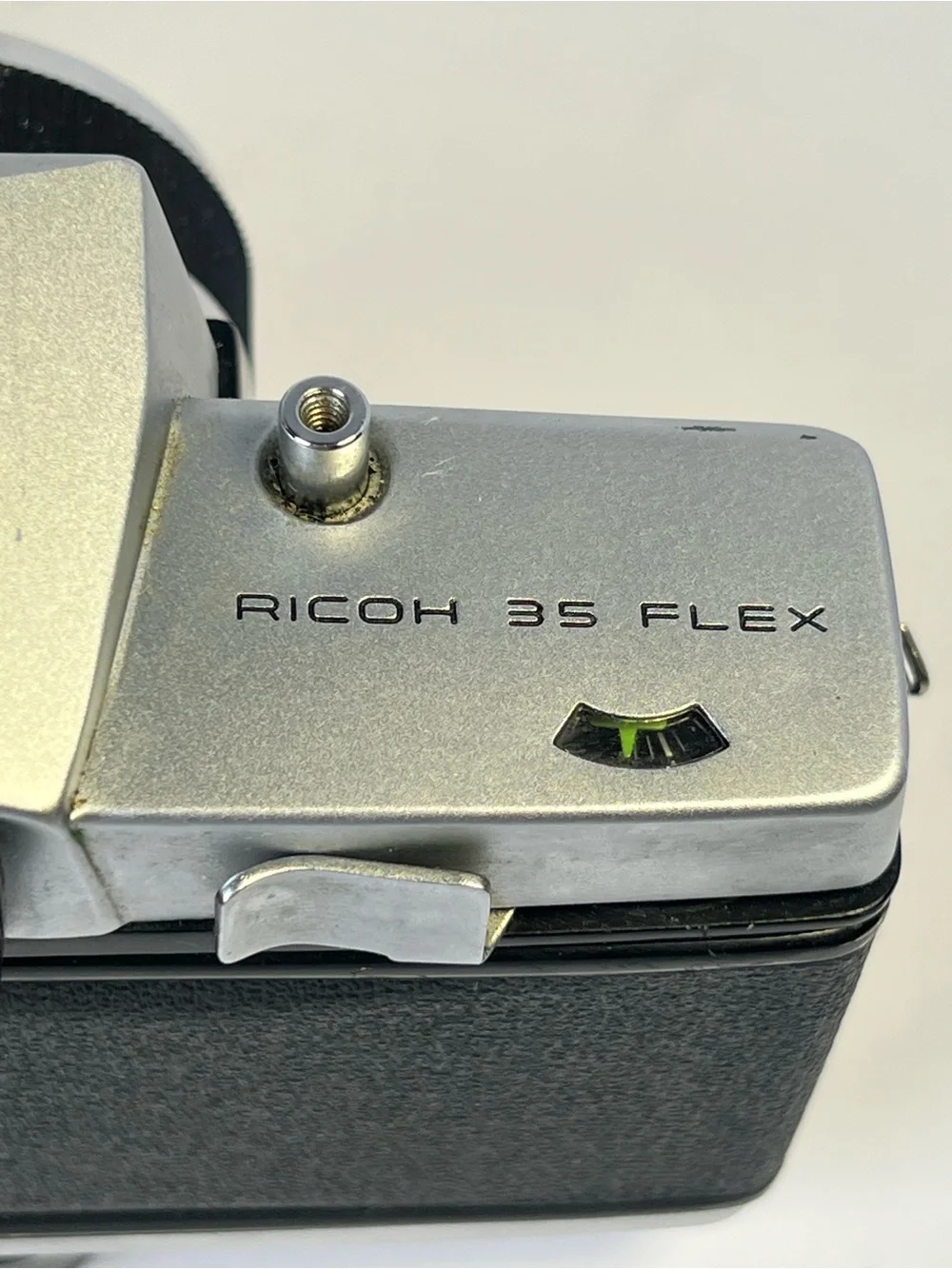 Ricoh 35 Flex 35mm Film Camera F2.8 Len Sunpak Thyristor MG-1 Flash Grip Vintage